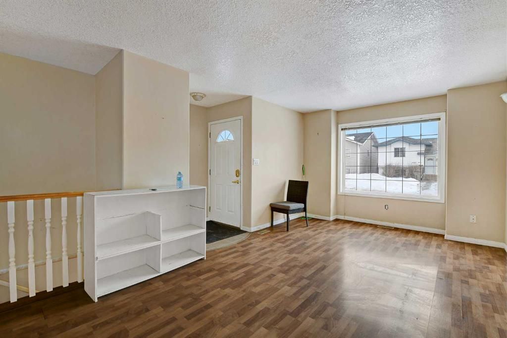 12418 97A Street  - Photo 3