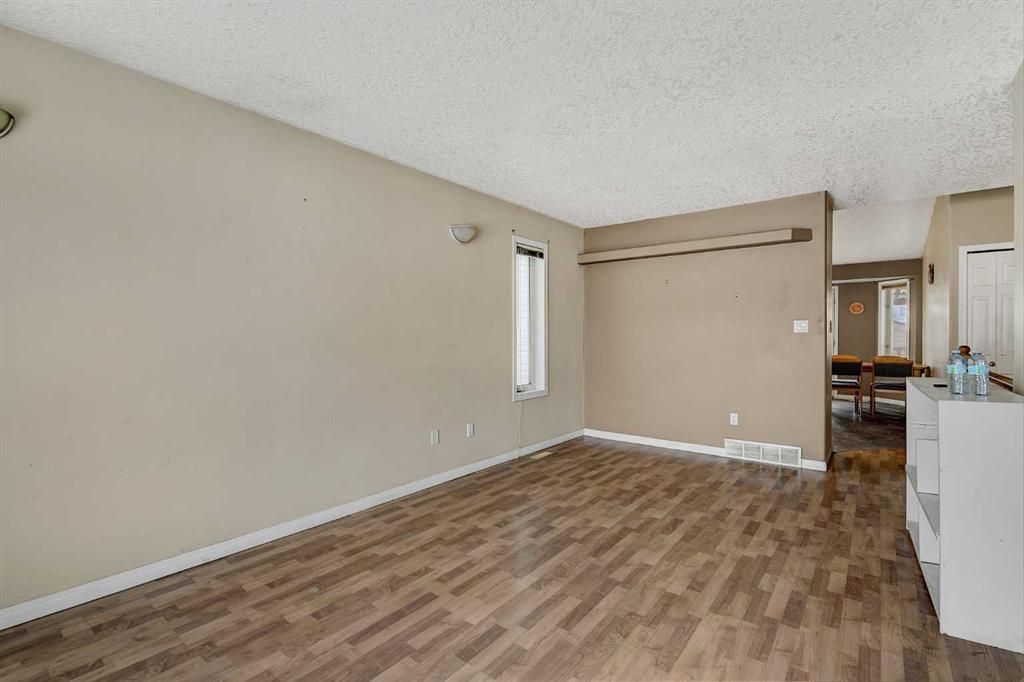 12418 97A Street  - Photo 5