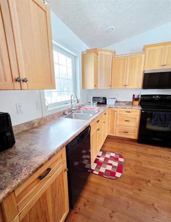 2- 64042 703A Road  - Photo 23