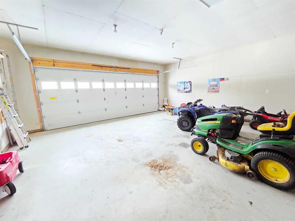 2- 64042 703A Road  - Photo 40