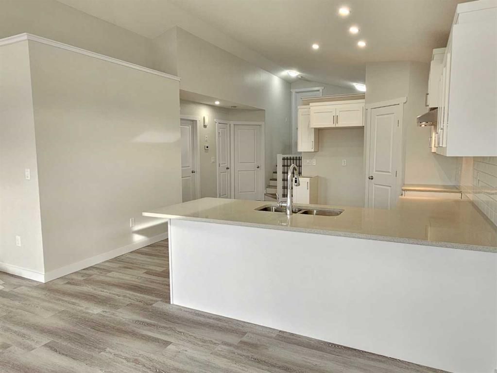 9211 94A Avenue  - Photo 12