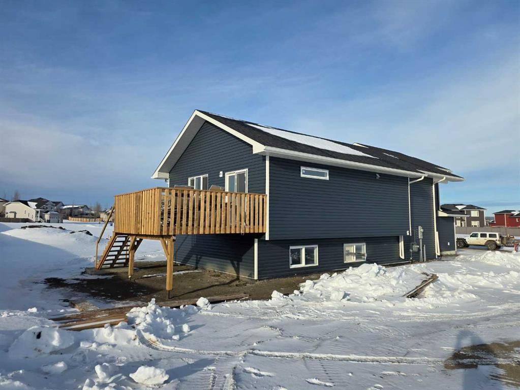 9211 94A Avenue  - Photo 3