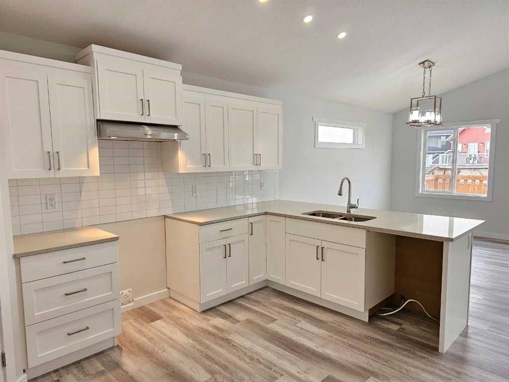 9211 94A Avenue  - Photo 6