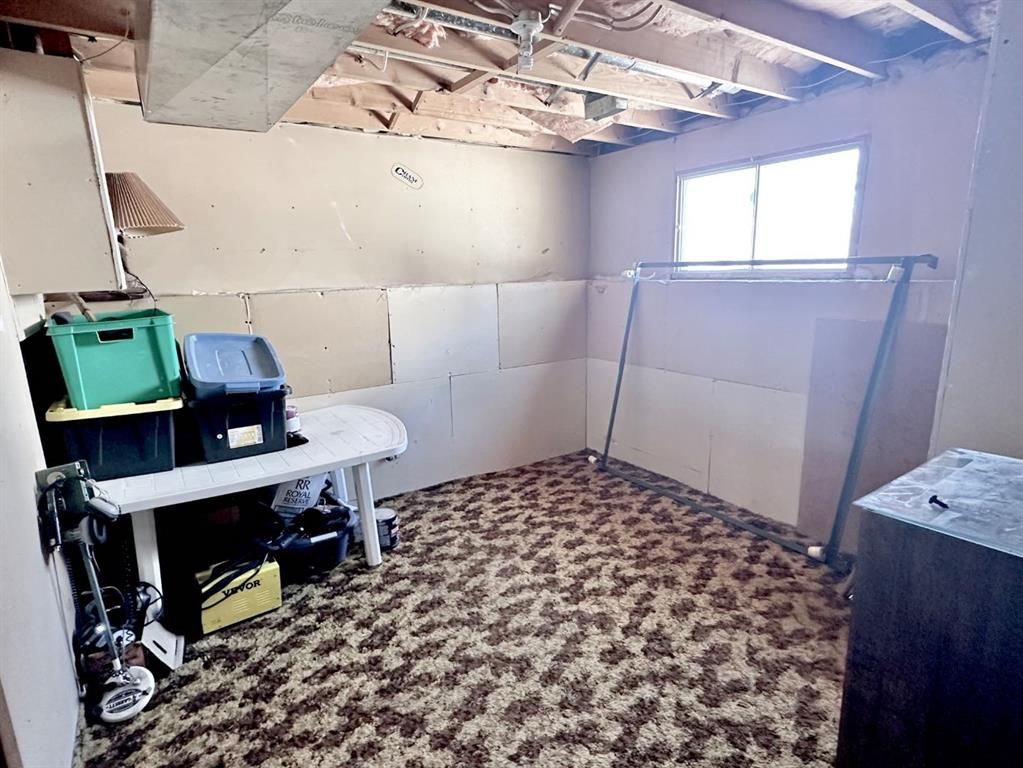 11702 94A Street  - Photo 12