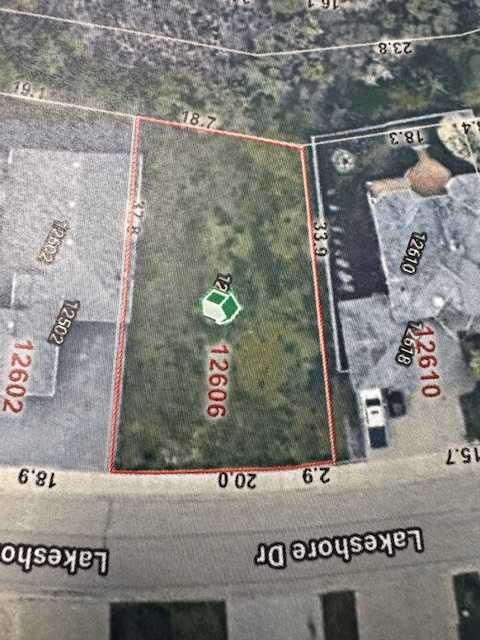 12606 Lakeshore Drive  - Photo 6