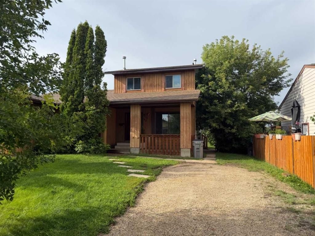9312 67 Avenue  - Photo 1