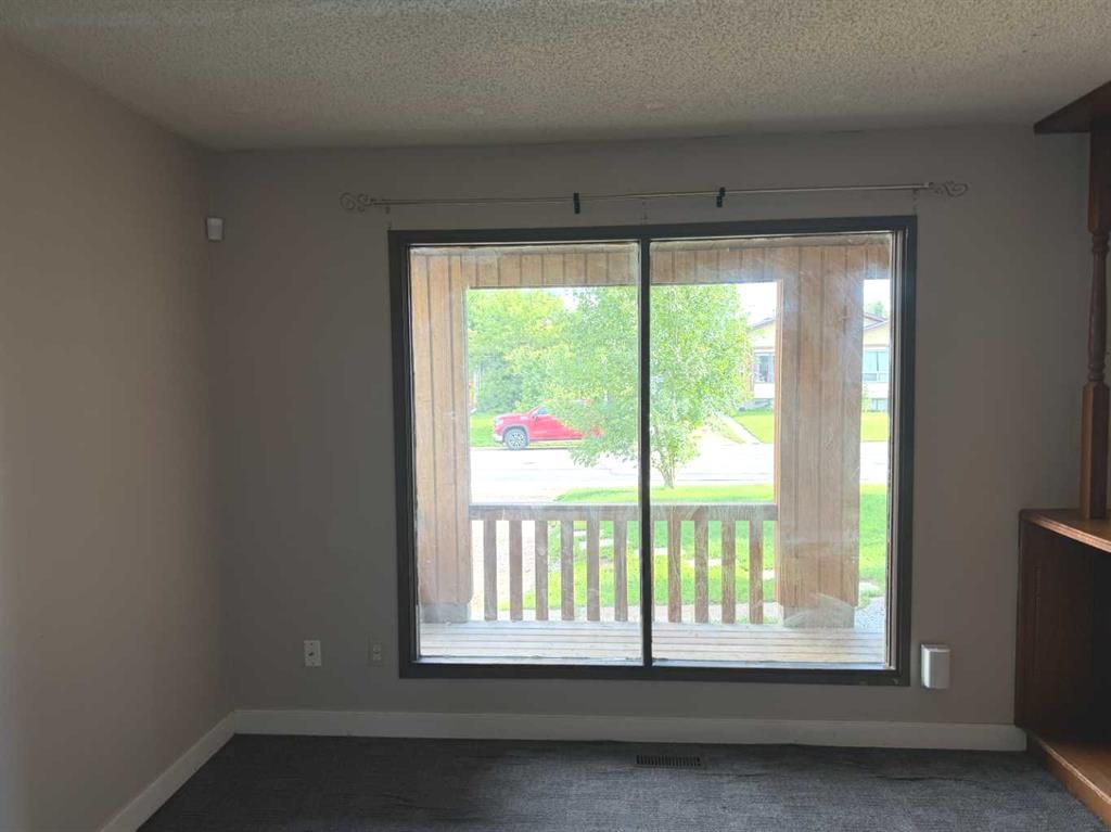 9312 67 Avenue  - Photo 11