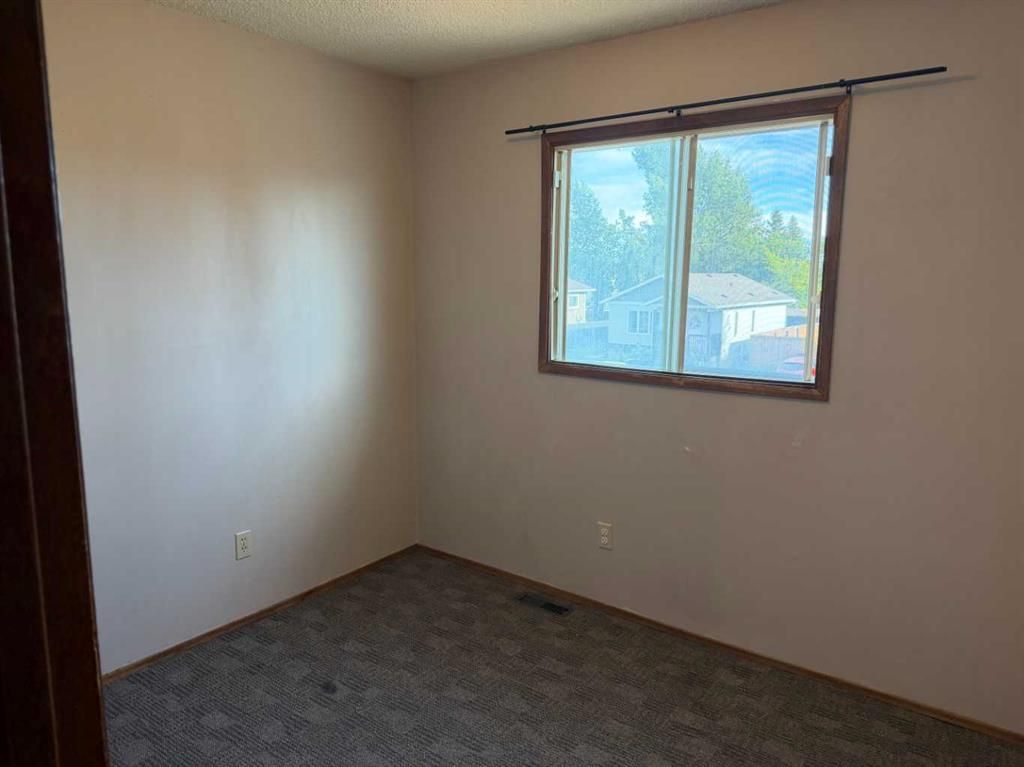 9312 67 Avenue  - Photo 18