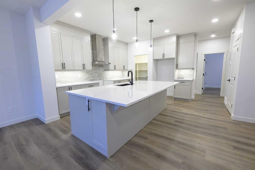 8702 128 Avenue  - Photo 6