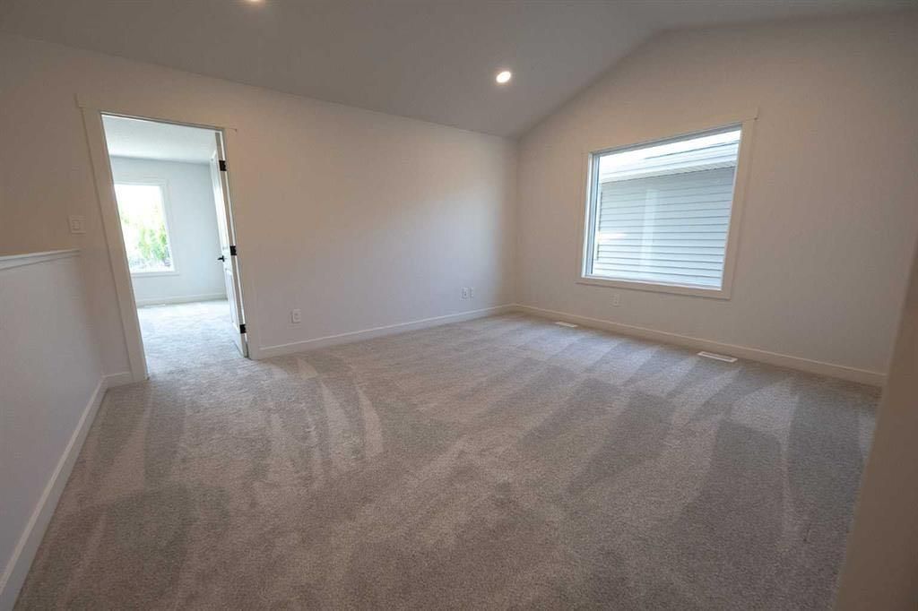 8617 128 Avenue  - Photo 19