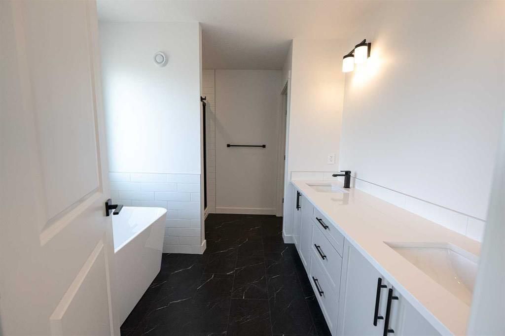 8617 128 Avenue  - Photo 24