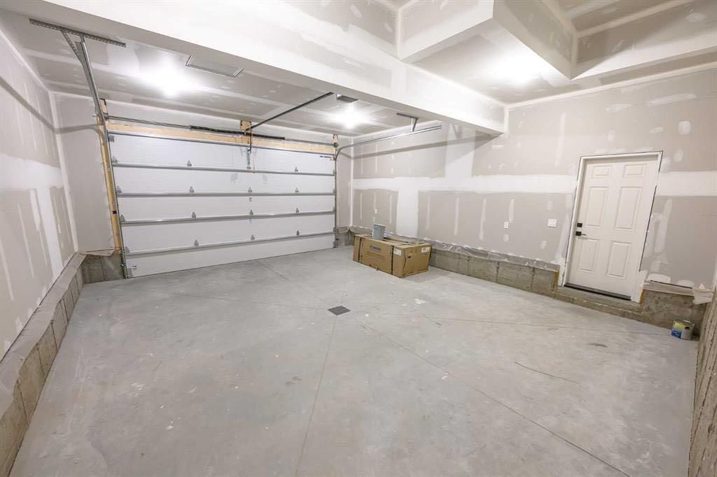 8617 128 Avenue  - Photo 41