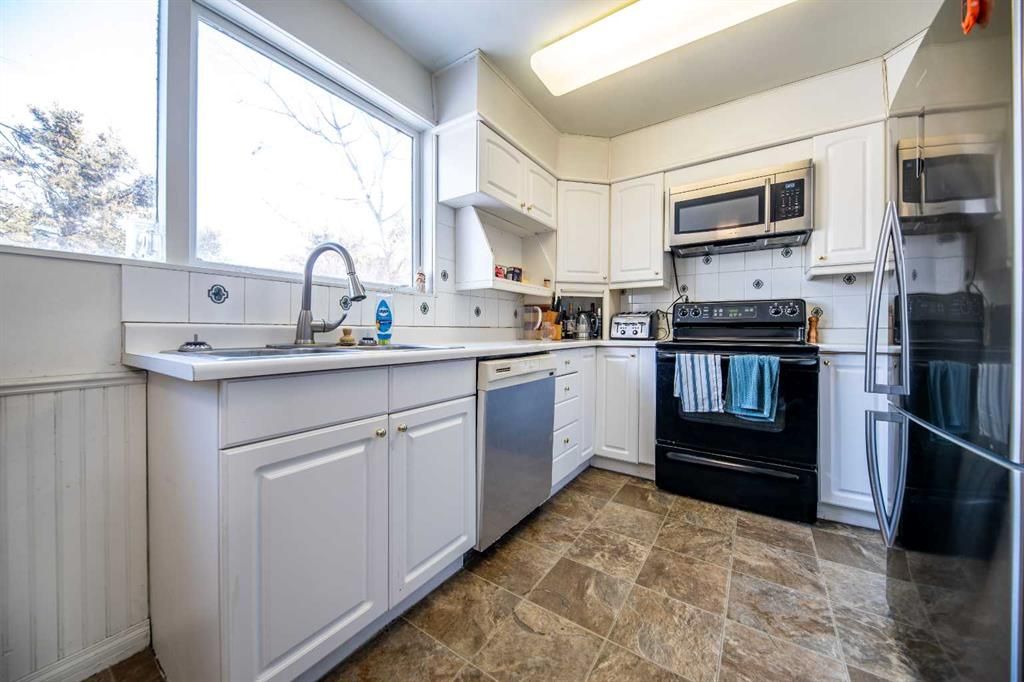 10226 111 Avenue  - Photo 6