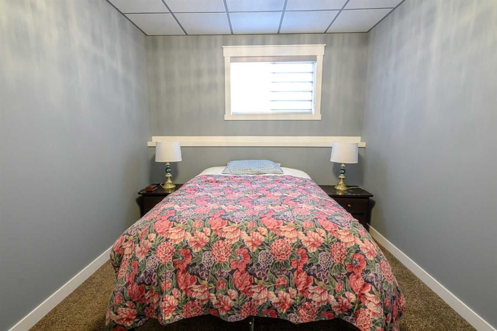 7041 85 Street  - Photo 34