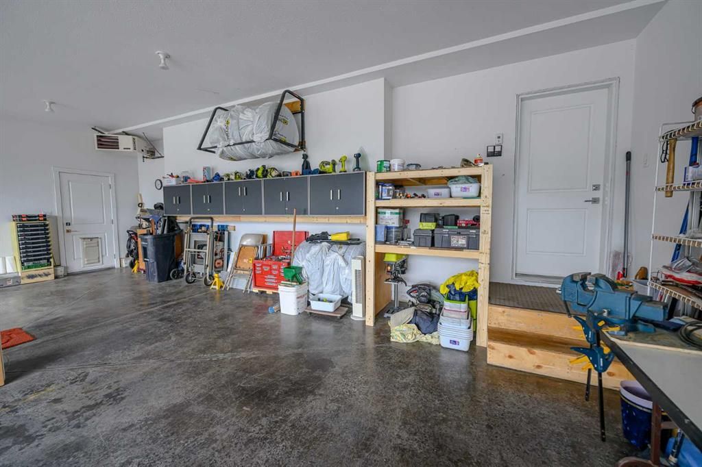 7041 85 Street  - Photo 41