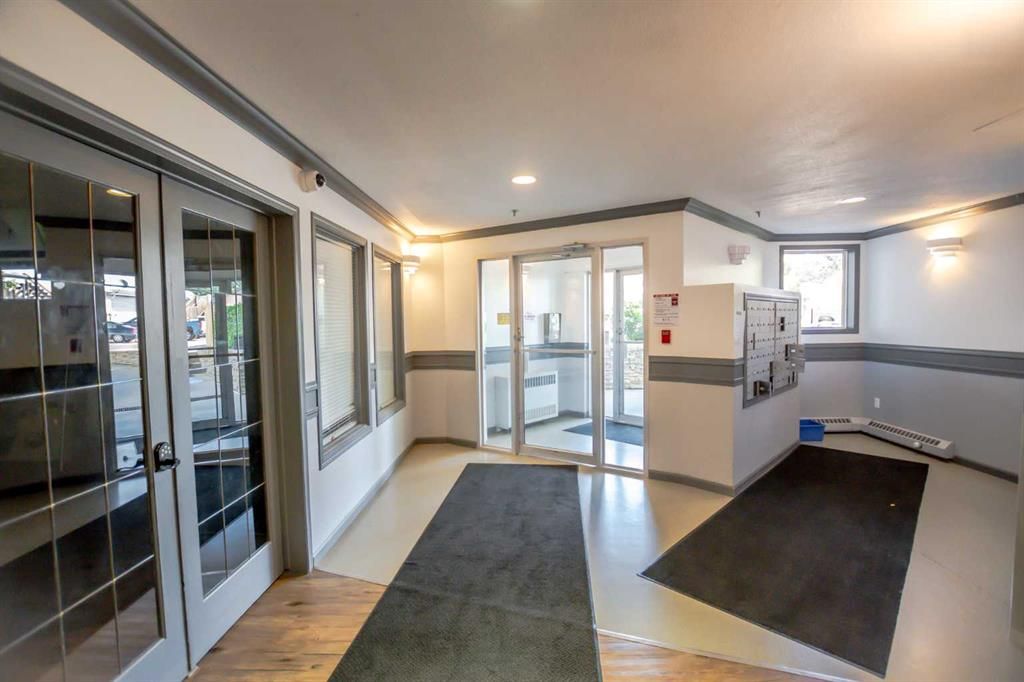 306, 10405 99 Avenue  - Photo 3