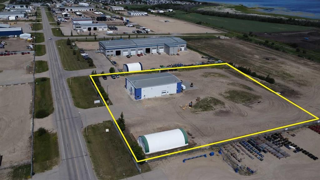 8901 99 Street  - Photo 1