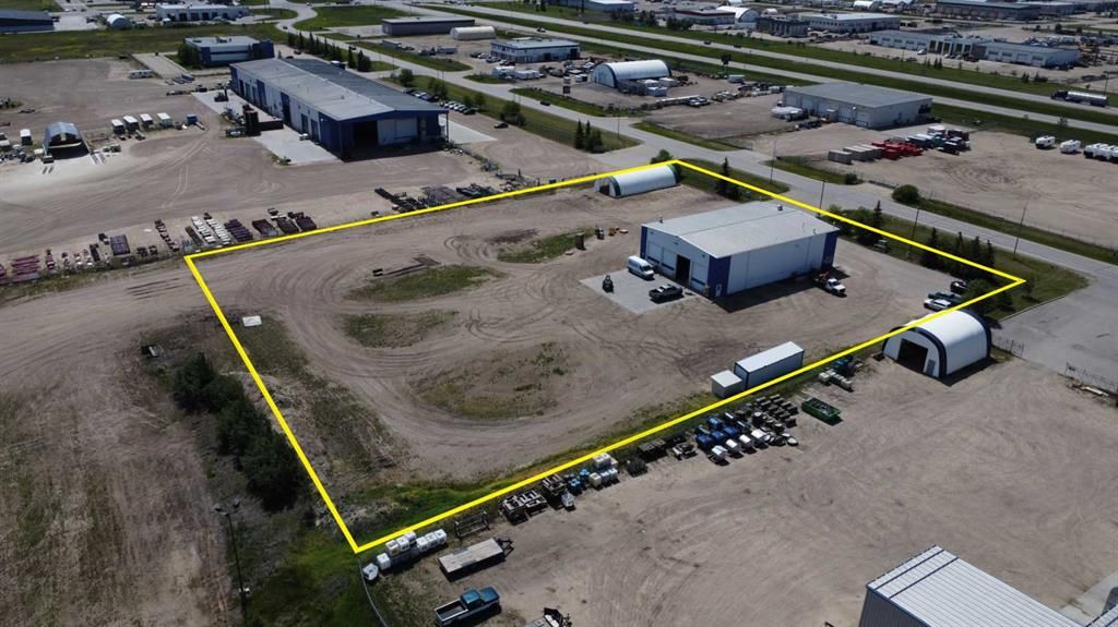 8901 99 Street  - Photo 4