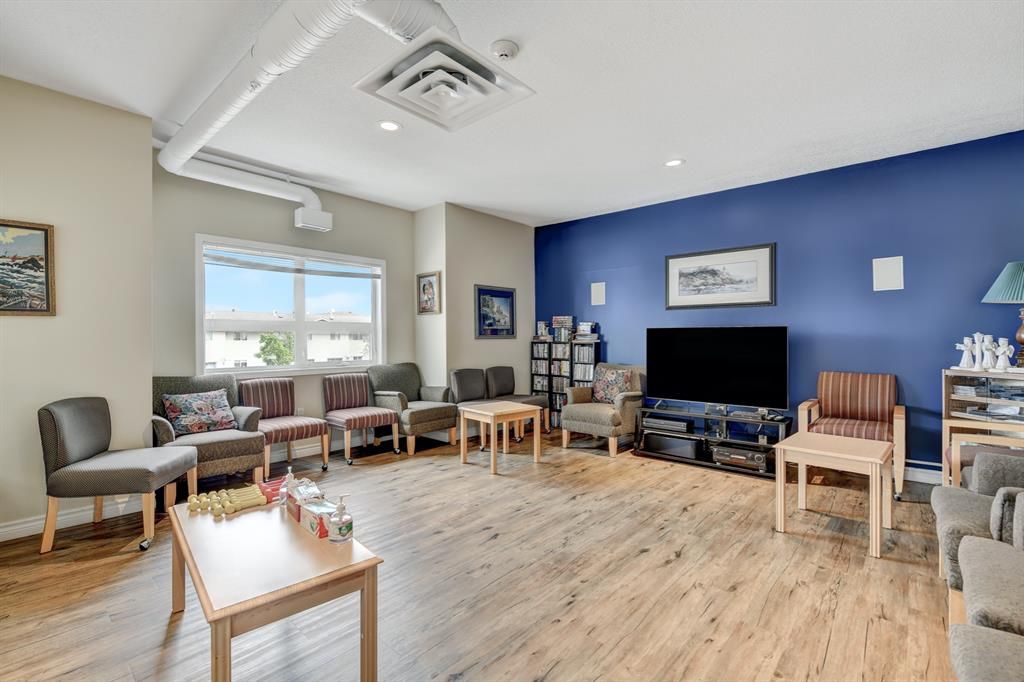 228, 10402 111 Street  - Photo 16