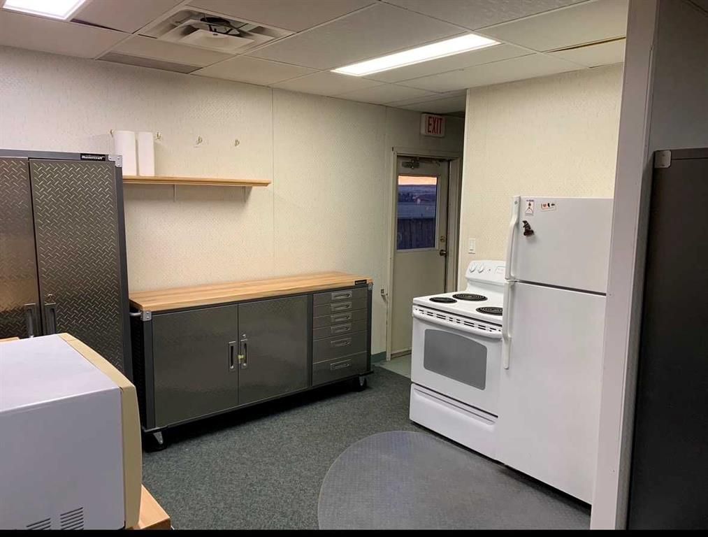 301 3rd Avenue W - Photo 15