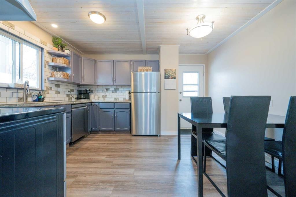 6350 93 Street  - Photo 4