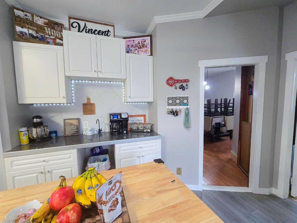 4704 47 Avenue  - Photo 12