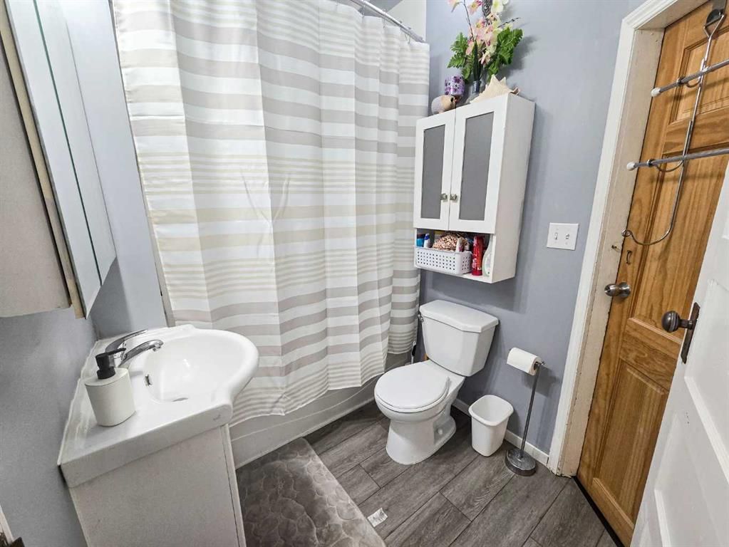 4704 47 Avenue  - Photo 13