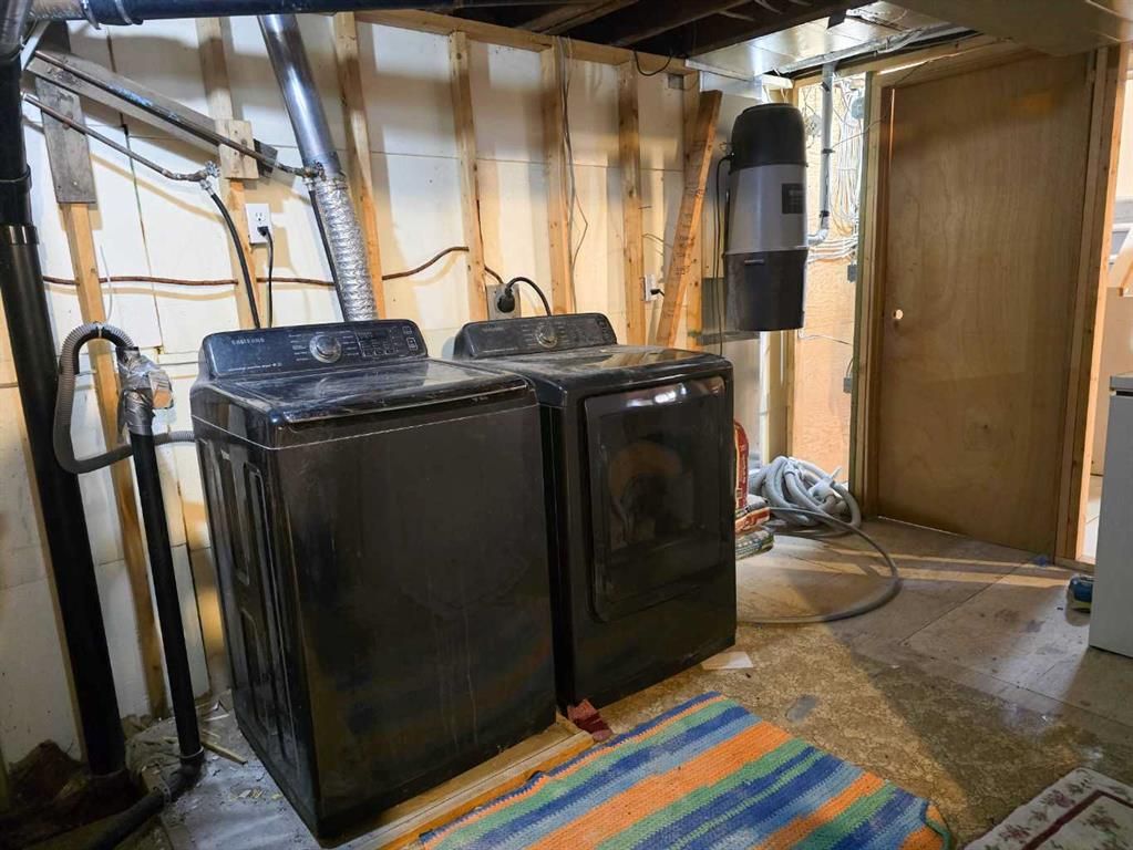 4704 47 Avenue  - Photo 29