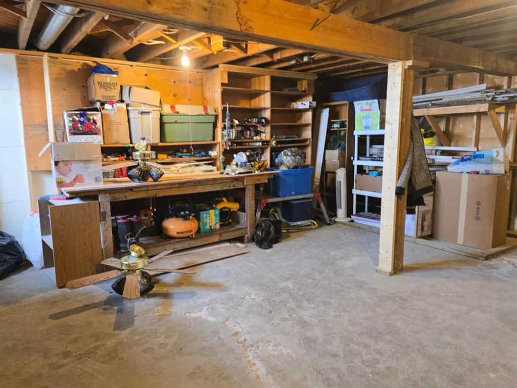 4704 47 Avenue  - Photo 30