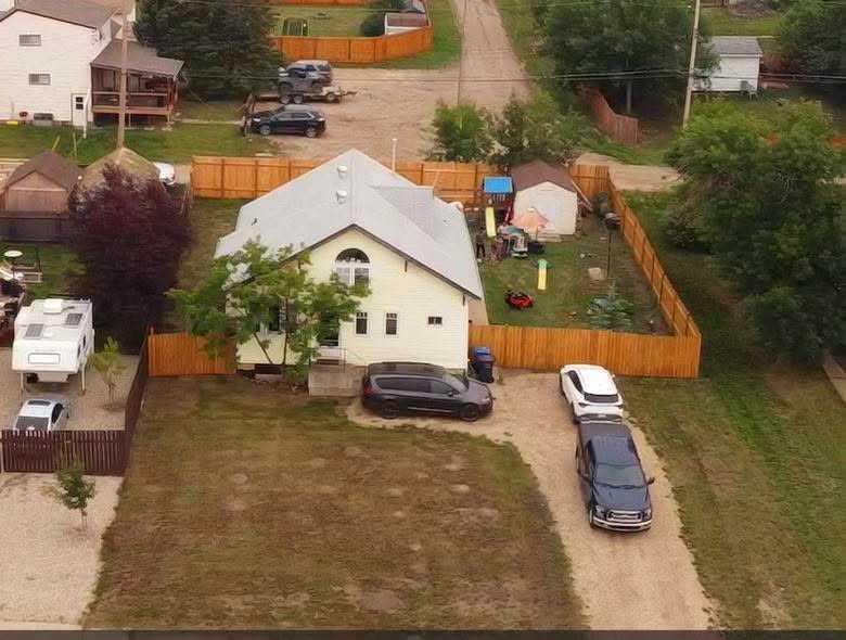 4704 47 Avenue  - Photo 38