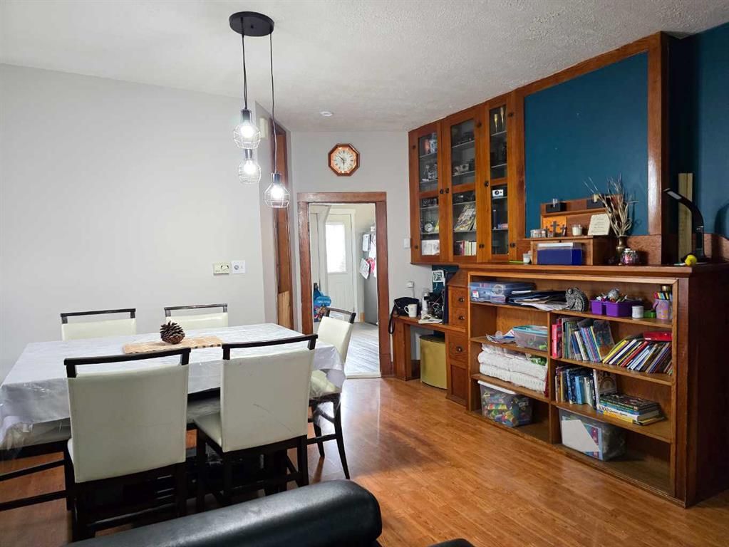 4704 47 Avenue  - Photo 8