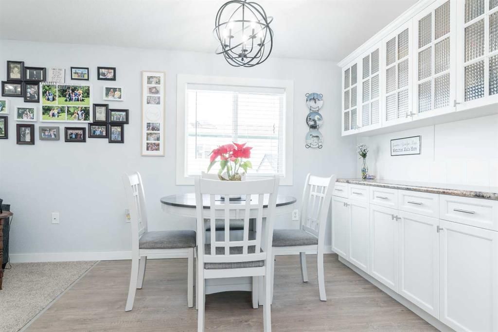 111 Clark Crescent  - Photo 9