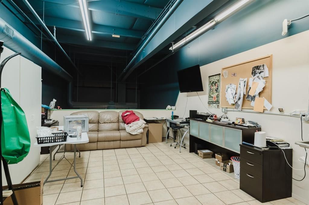 110, 9899 112 Avenue  - Photo 8