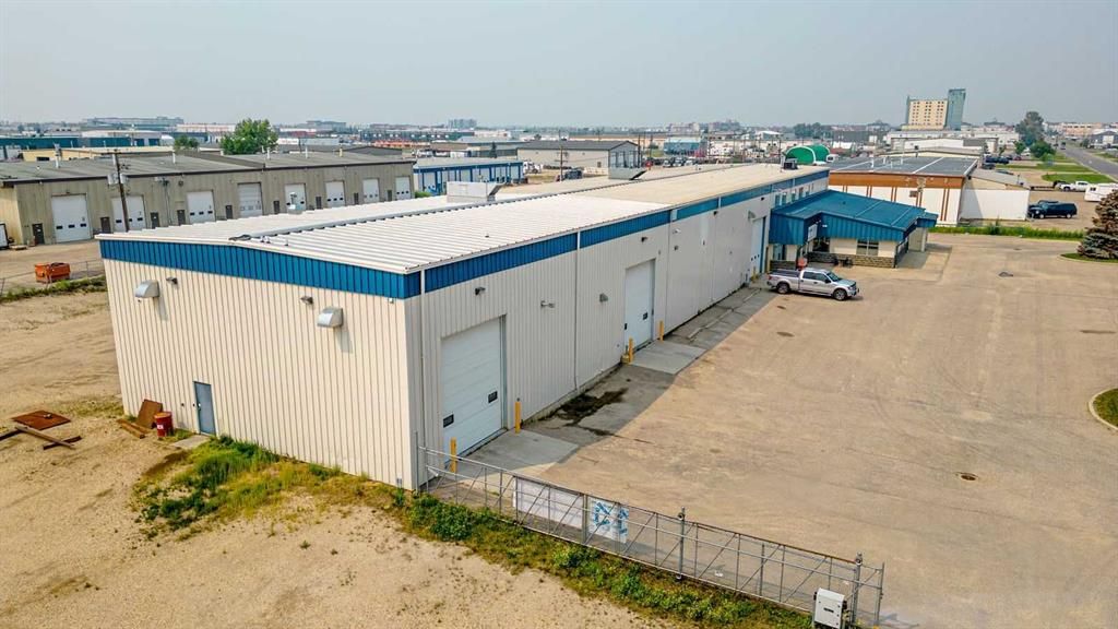 9440 112 Street  - Photo 3