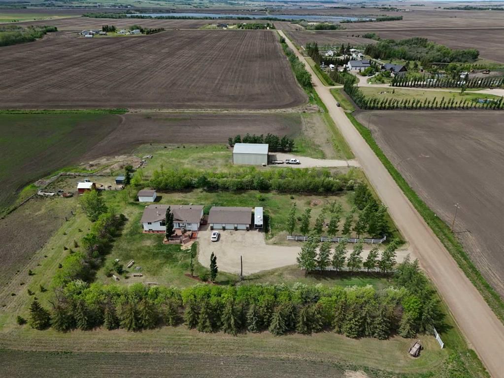 64033 Township Road 720   - Photo 1