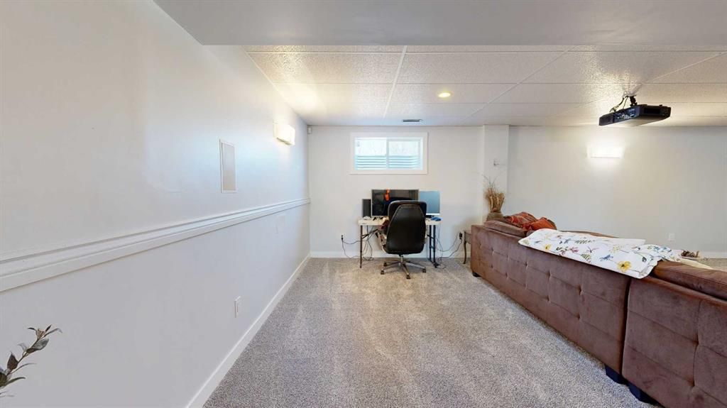 64033 Township Road 720   - Photo 44