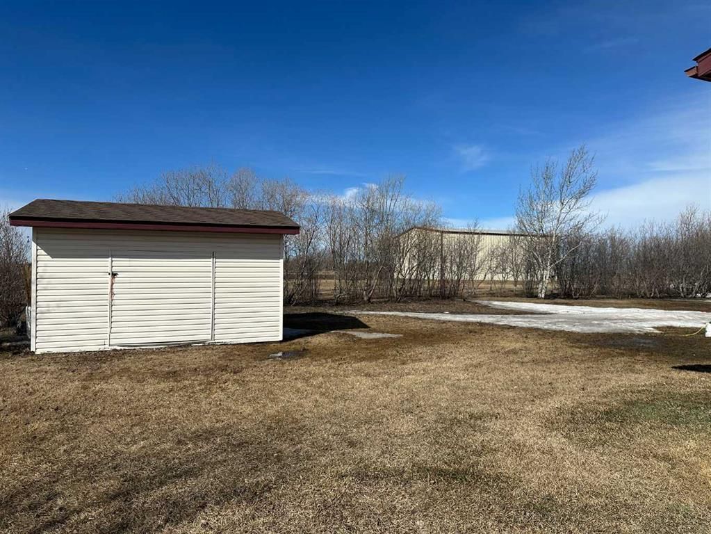 64033 Township Road 720   - Photo 48