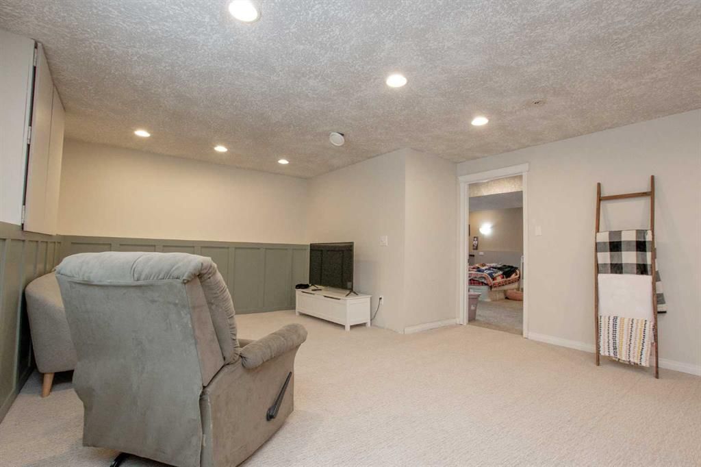 12413 105 Street  - Photo 19