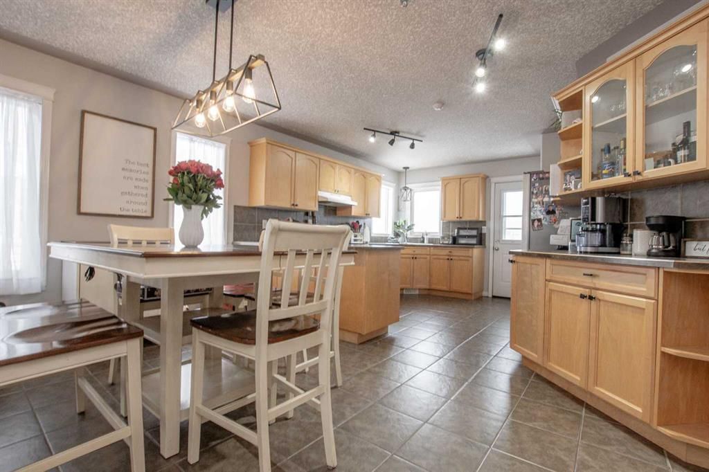 12413 105 Street  - Photo 7