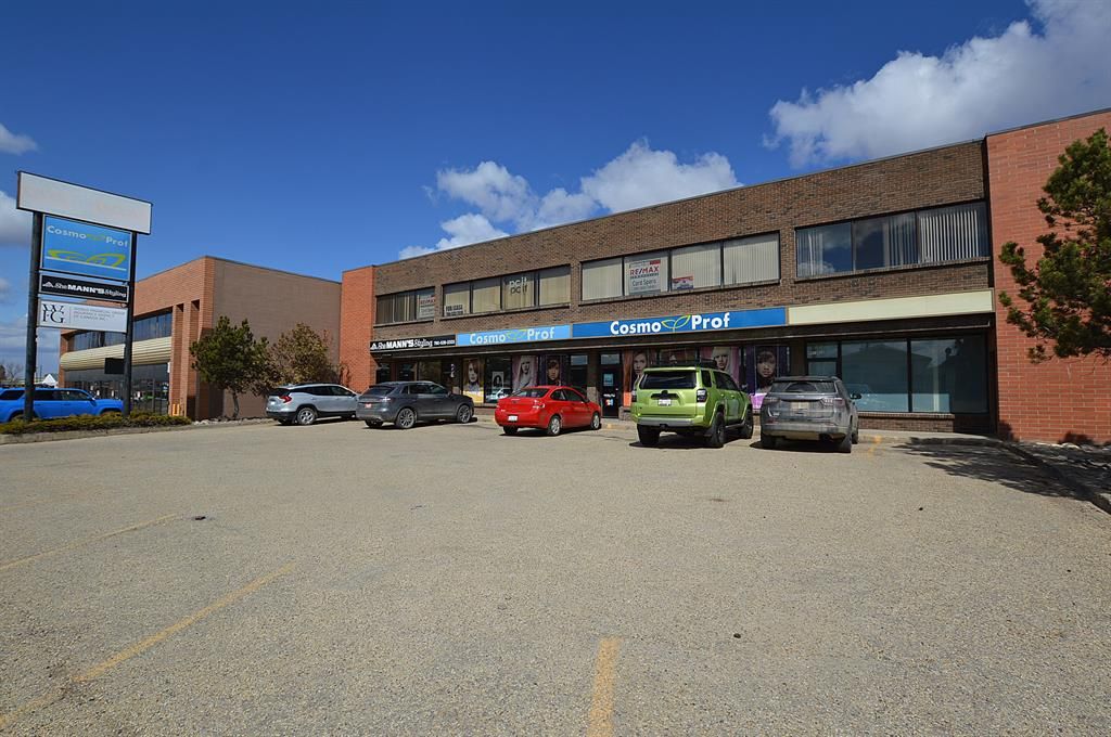 9914 109 Avenue  - Photo 1