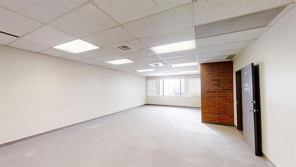 9914 109 Avenue  - Photo 6