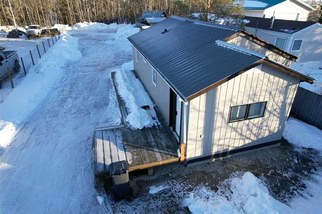 10320 105 Avenue  - Photo 4