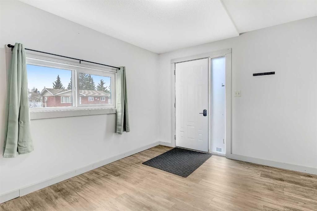 10320 105 Avenue  - Photo 5