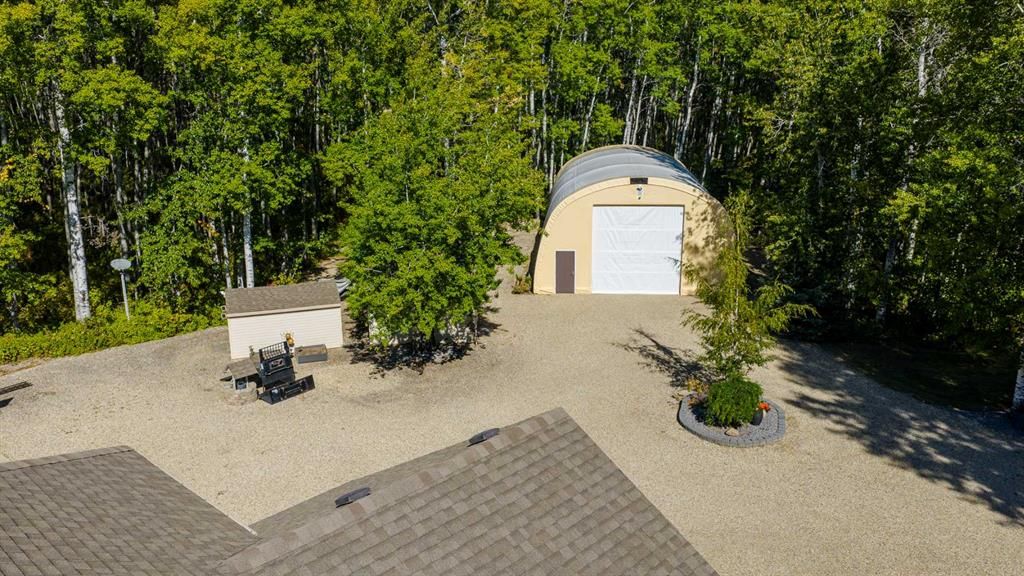 711044 Range Road 55   - Photo 5