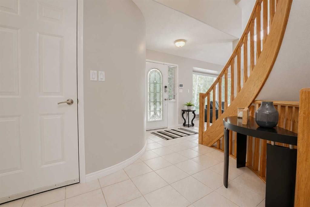 711044 Range Road 55   - Photo 8