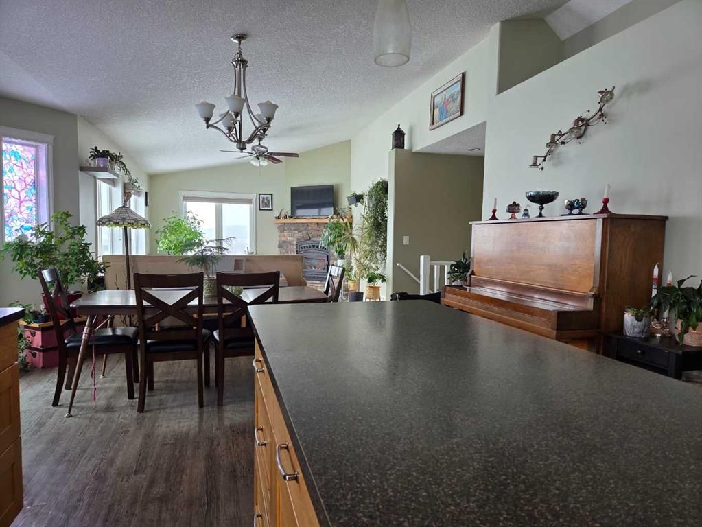 714032 35 Range  - Photo 5