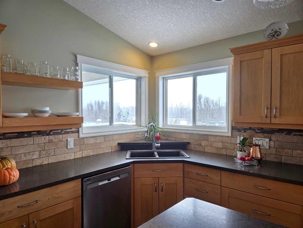 714032 35 Range  - Photo 6