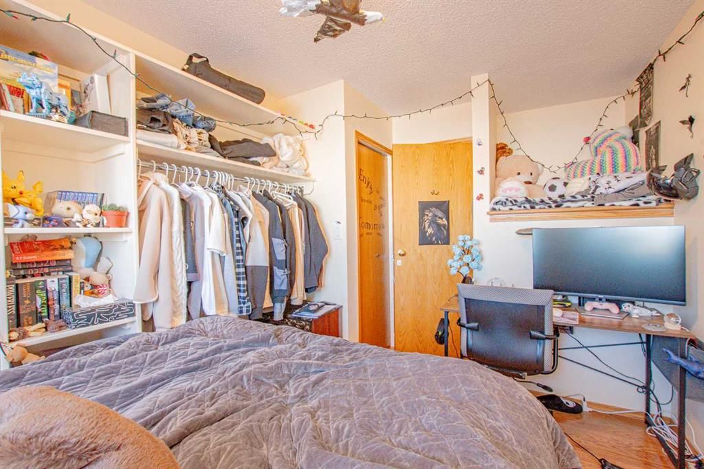 9110 107 Avenue  - Photo 12