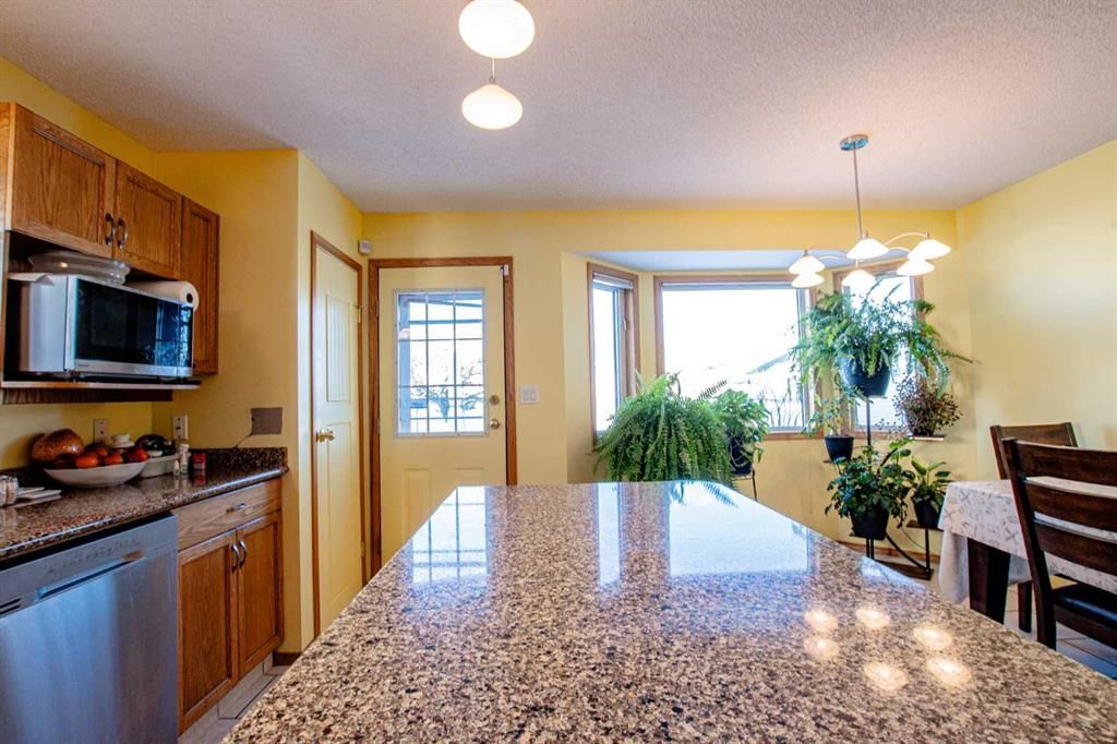 9110 107 Avenue  - Photo 4