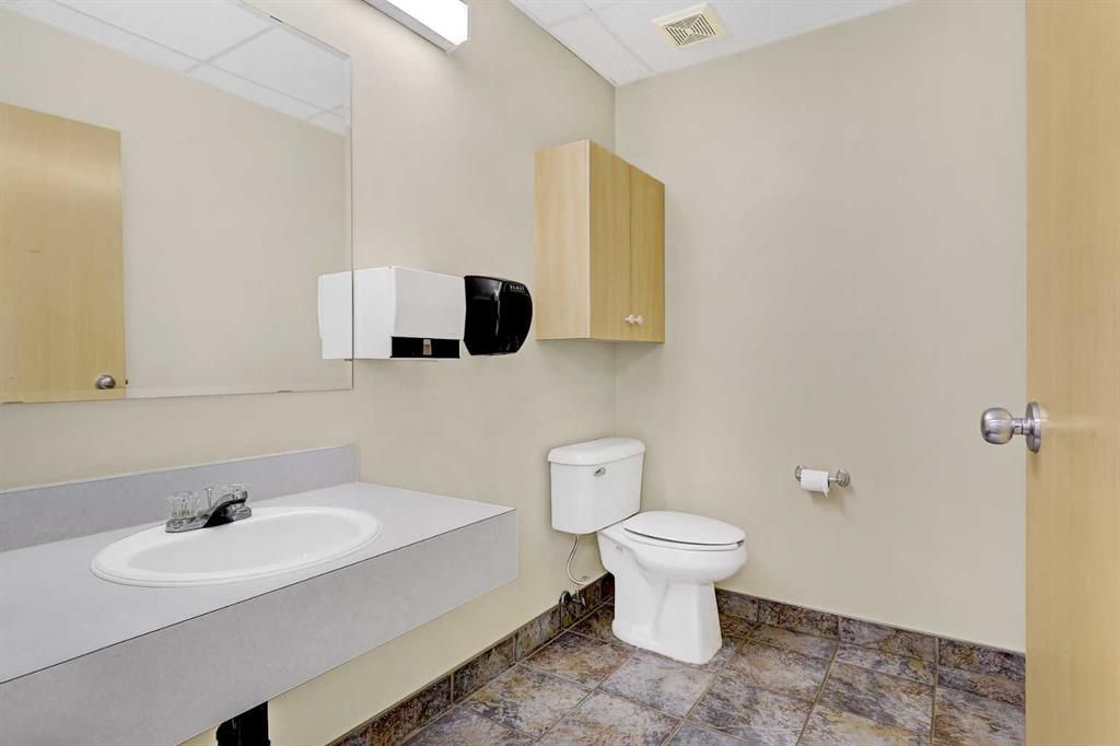 299, 11039 78 Avenue  - Photo 10